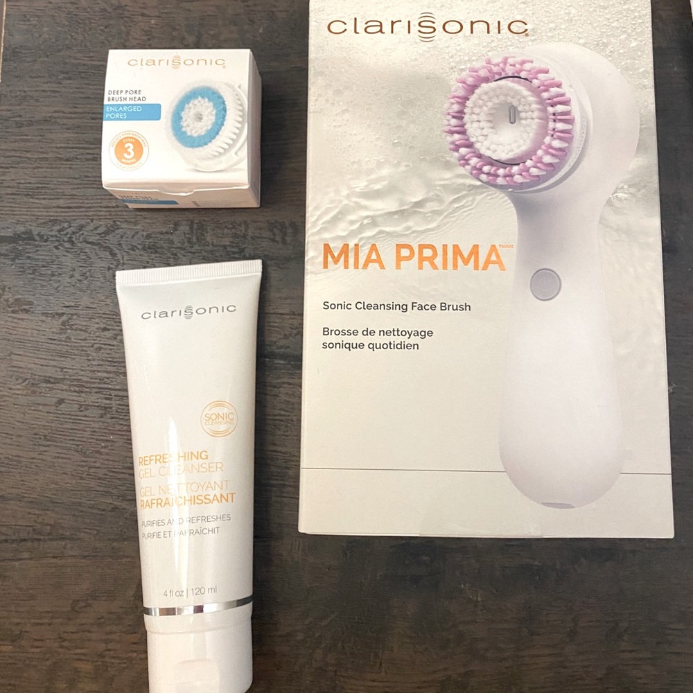 Clarisonic Mia Prima brush, with extras!